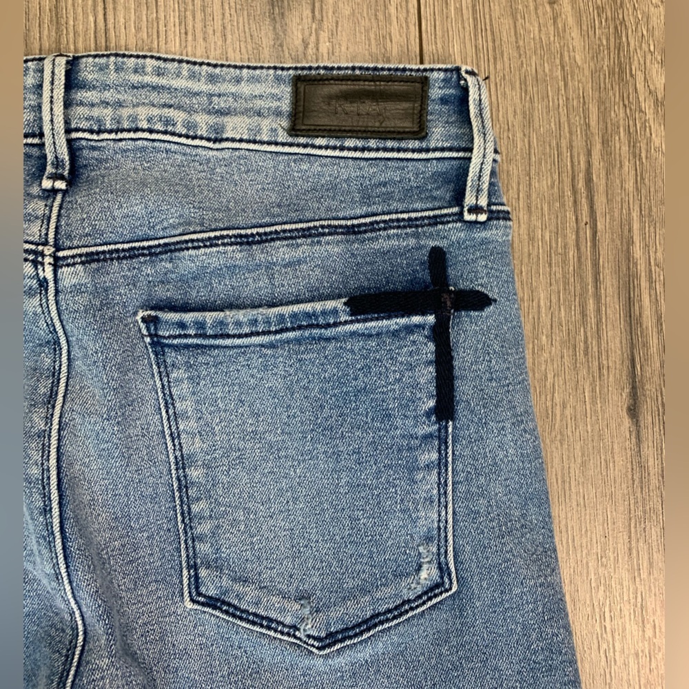 RtA Road To‎ Awe jeans Distressed Skinny Jeans Sz 26 - Picture 6 of 9